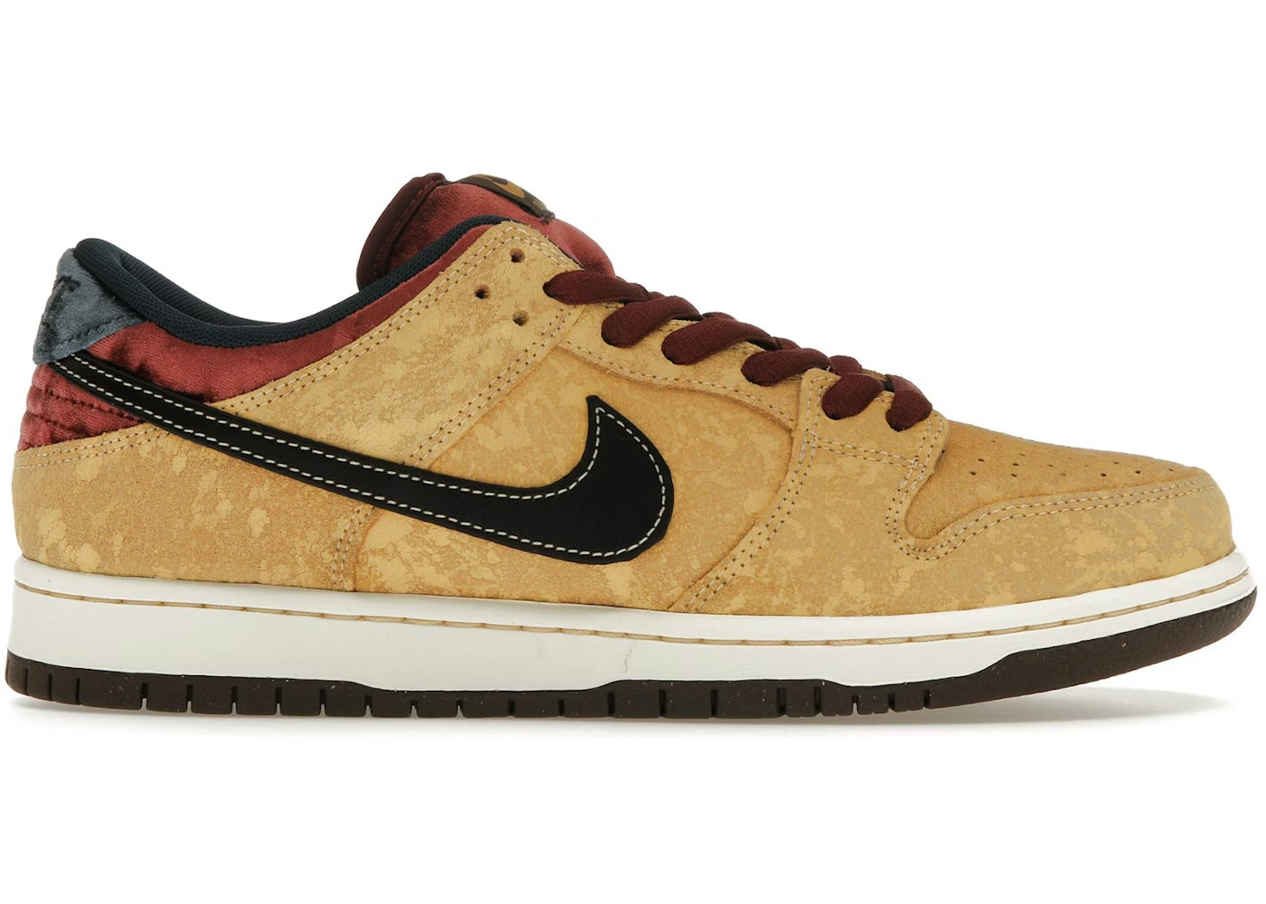 NIKE DUNK LOW SB CITY OF CINEMA 8M