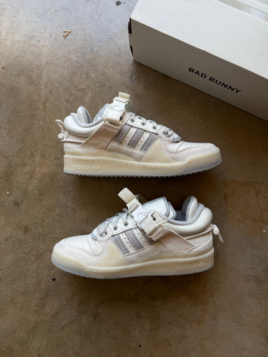 ADIDAS FORUM BUCKLE LOW BAD BUNNY LAST FORUM