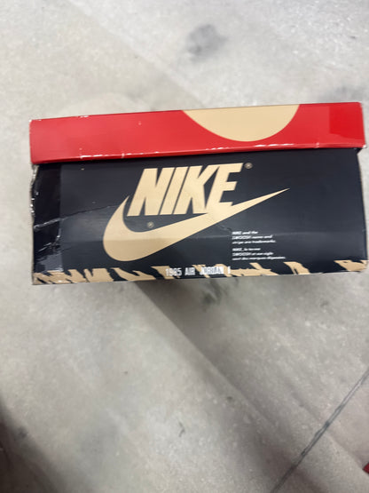 JORDAN 1 LOW OG SOLEFLY