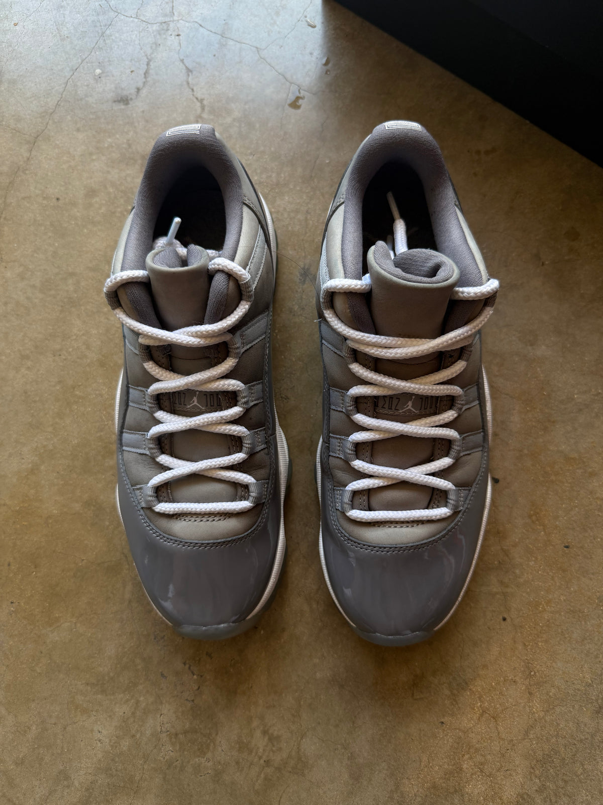 JORDAN 11 LOW COOL GREY