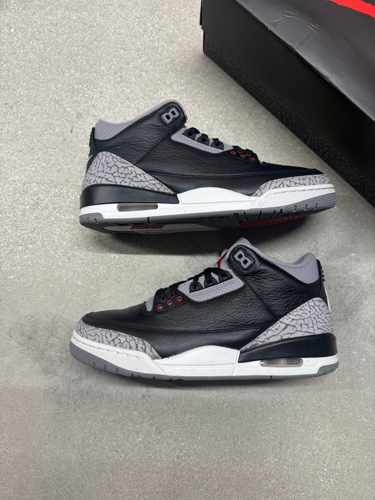 JORDAN 3 BLACK CEMENT (USED) 8