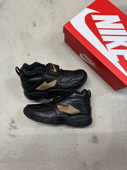 NIKE AIR DIAMOND TURF SIGNING DAY